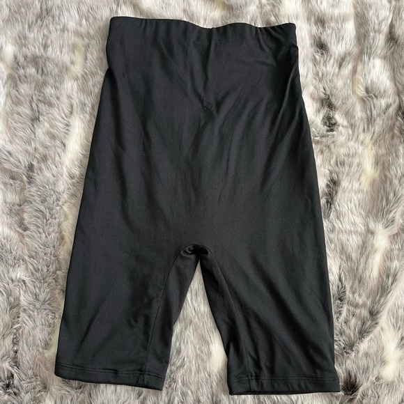 Bumpsuit black Maternity biker shorts Size Small - Picture 2 of 4